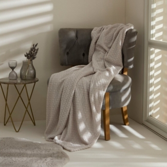 Karaca Tagesdecke Karaca Leaves Graue Welsoft TV Decke Tagesdecke Einzeldecke 130x150