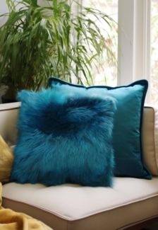 Lammfellkissen Merino Türkis mit Inlett