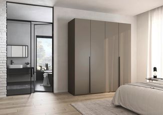 rauch Drehtürenschrank Kleiderschrank Schrank Garderobe Wäscheschrank BESTSELLER MONTCLAR (3 Ausstattungen BASIC/CLASSIC/PREMIUM (SOFT-CLOSE), Breiten 201-400 cm) Front in Glas/Hochglanz/Dekor/Grauspiegel in 5 Breiten MADE IN GERMANY