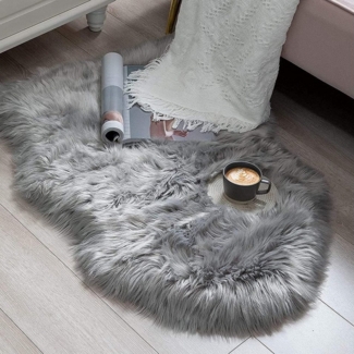 RWEUOQ Hochflor-Teppich Plüsch Shaggy Carpet, Faux Lammfell Schaffell Teppich, Bettvorleger Sofa Matte für Schlafzimmer Kinderzimmer