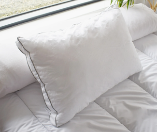 Vente-unique - Kopfkissen - 700 gr - 50 x 70 cm - Baumwollperkal - Weiß - AUXENCE