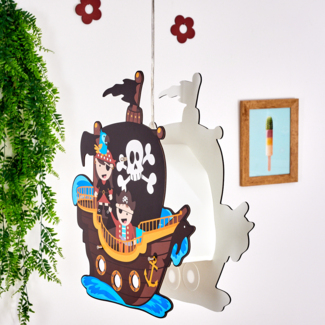 hofstein Pendelleuchte »Roncolongo« bunte Hängelampe mit Piraten-Motiv aus Holz/Metall, ohne Leuchtmittel, 2xE27, Pendellampe Piratenschiff, Höhe max. 107cm