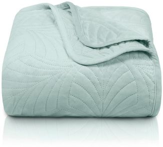 Gräfenstayn Tagesdecke Gräfenstayn Premium Tagesdecke mit nahtloser Steppung & Blatt-Design, Gräfenstayn Premium Tagesdecke mit nahtloser Steppung & Blatt-Design