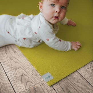 Krabbelmatte Sanosoft 160x180cm Mangogelb | Öko-Tex und in Deutschland produziert - beidseitig rutschfeste Krabbelunterlage