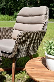 Lounger-Set Calvia aus Alu, Kunststoffgeflecht und Akazie FSC 100%