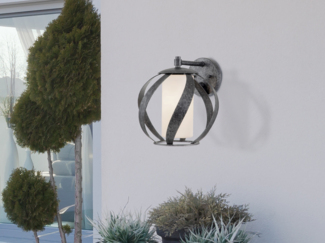 Außergewöhnliche Wandleuchte für Innen & Außen, Höhe 28cm