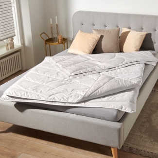 Traumschlaf Vierjahreszeiten Nature Merino Schurwolldecke, Füllung: 100% Schurwolle|240x220 cm