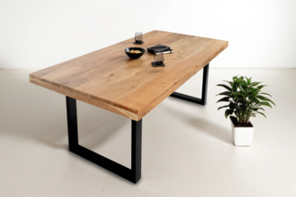 Esstisch Akazie Natur 240 x 100 cm massiv gerade Tischkanten U-Gestell schwarz RIO 134874713