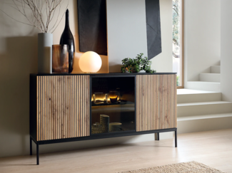 Vente-unique - Sideboard - 3 Türen - mit LED-Beleuchtung - MDF & Rauchglas - Schwarz & Holzfarben - OVILA