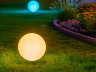 smartwares LED Solarleuchte, RGB Farbwechsel, LED fest integriert, warmweiß, 2er Set Solarkugel-n Garten-kugeln Leuchtkugel-n mit Erdspieß, Ø 30cm