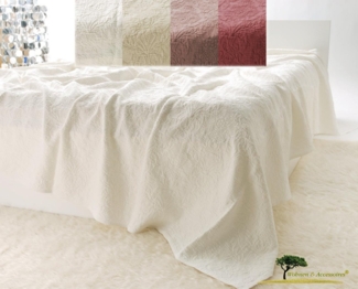 Wohnen und Accessoires GmbH & Co. KG Bettüberwurf Edle Tagesdecke, Bettüberwurf "Lune" mit Reliefornamenten