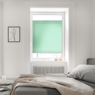 Lichtblick Sonnenschutzsysteme GmbH Thermo-Plissee Ljungby 105 cm x 210 cm (BxL) Hellgrün Tageslicht mit Hitzeschutz; einfache Installation mit Klemmträgern; verspannt
