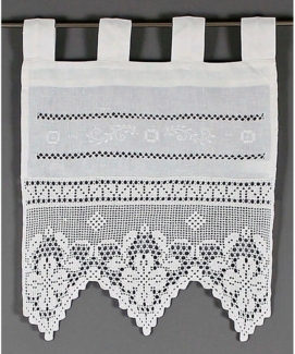 HOSSNER - ART OF HOME DECO Scheibengardine Traunsee, Schlaufen (1 St), blickdicht, Wirkware, m. Stickerei, Hohlsaum u. Häkelspitze