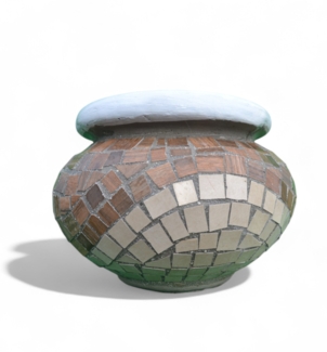 Pflanzgefäß Hortensie S – Wellenförmiges Mosaikdesign Braun – Höhe 30 cm – Ø 35 cm – Handgefertigt aus Beton & Keramik-Mosaik