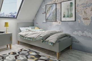 Bjird Kinderbett KUBI 180x80 cm (Beine aus lackiertem Eichenholz), mit Lattenrost