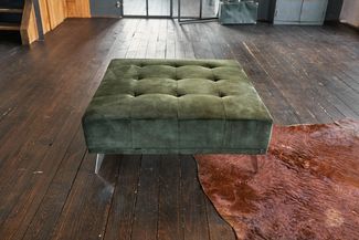 KAWOLA Hocker WIOLO velvet moosgrün 42 x 110 x 110 cm