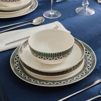 Karaca Besteck-Set Karaca Cordoba 24-teiliges Geschirrset Tafelservice für 6 Personen, 6 Personen, Kombigeschirr New Bone Tafelservice Tellerset