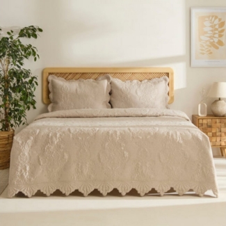 Karaca Tagesdecke Karaca Camille Tagesdecke Set 230x240 cm + 2 x Kissenbezug - Beige