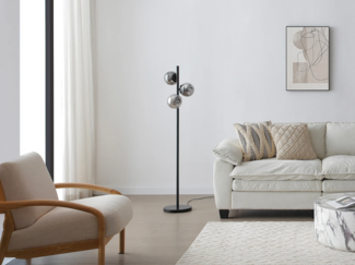 Vente-unique - Stehlampe – mattiertes Metall und Rauchglas – L 32 x H 148 cm – Schwarz – YUKON