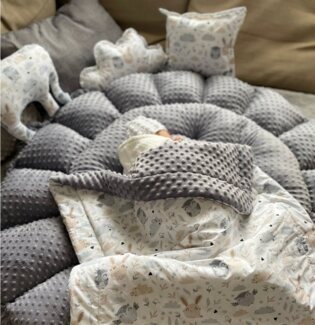 Loolay Bettnestchen MINKY Graphit/ HASE Beige-Weiß ENGELSNEST Babynest, Unterlage, (PREMIIUM XXL als Nestchen Ø90cm, als Krabbeldecke Ø155cm, Original LOOLAY® Babynestchen Spielmatte Reisebett ►SETS MIT ZUBEHÖR), 100% Europäische Stoffe und Kleinserien...