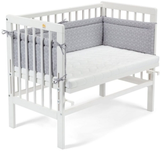 Fabimax 'BASIC' Beistellbett weiß, inkl. Matratze 'CLASSIC' und Nestchen 'Würfel' grau