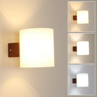 Goeco Wandleuchte aus Holz, moderne Wandleuchte mit 4 W Beleuchtung, 3-farbige Lichtquelle, Walnussholz Basis, Zylinder-Glaskerze, 16x12x13cm