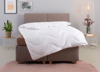 my home Microfaserbettdecke Mailo Bettdecke 135x200 cm, 155x220 cm, Füllung: Polyester, Bezug: Microfaser-Feinbatist, Sommer, Winter, Decke, kuschelweicher Microfaser-Feinbatist Bezug