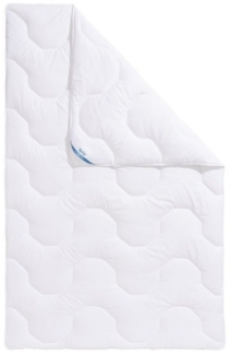 Beco Kunstfaserbettdecke Antibac, Füllung: 100% Polyester, Bezug: Microfaser, Ideal für Hausstauballergiker und Personen mit hohen Hygieneansprüchen