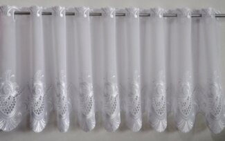 Stickereien Plauen Scheibengardine Anika, Durchzuglöcher (1 St), transparent, Voile, veredelt mit echter Plauener Spitze Stickerei