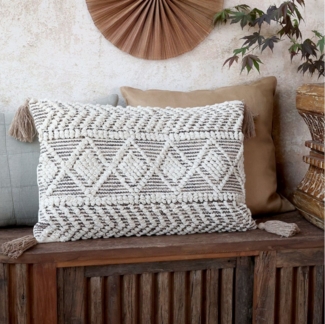 Chic Antique Kissenhülle Aix Kissenbezug mit Quasten L60/B40 cm mokka Boho, (1 Stück)