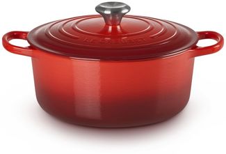 Le Creuset Signature Gusseisen-Bräter mit Deckel, Für alle Herdarten und Induktion geeignet, Rund, Kirschrot, 26,0 cm, 5.3
