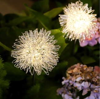 Salcar LED Solarleuchte Led Solarleuchten Garten Löwenzahn Blumen mit Erdspieß 2er Set