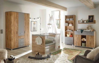 möbel-direkt. de Babyzimmer-Komplettset Larissa, (Komplett Set, 4-tlg, Schrank, Bett, Wickelkommode, Regal), hochwertig und funktional