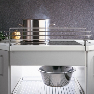 Kesseböhmer Herdschutzgitter Herd-Kindersicherung aufklemmbar, für 60er Kochfeld Breite 678 mm / Höhe 140 mm / Tiefe 175 mm