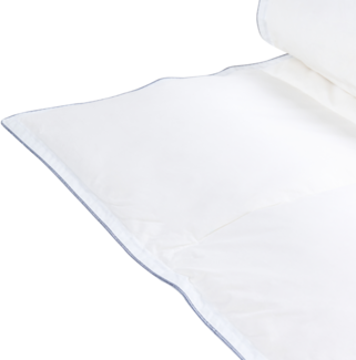 Leicht warme Bettdecke KRIVAN Entenfedern und Daunen 150 x 200 cm