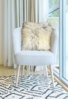 Lammfellkissen Heidschnucke Vanille Grau mit Inlett