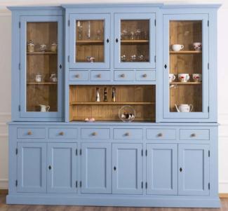 Casa Padrino Küchenbuffet Casa Padrino Landhausstil Esszimmerschrank Hellblau / Naturfarben 245x47 x H. 225 cm - Massivholz Küchenschrank - Esszimmer Möbel im Landhausstil - Landhausstil Esszimmer Einrichtung