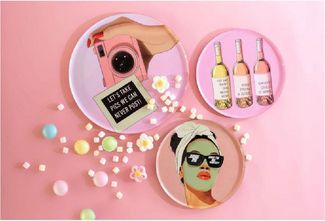 Giftcompany Getränkeuntersetzer Dekotablett Love Trays Weinflaschen Rosa (17,7cm)