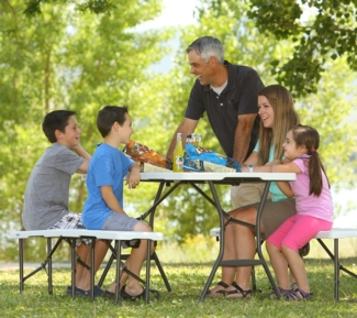 Lifetime Bierzeltgarnitur, 3-teilig, klappbar, Kunststoff weiß, 182 x 76 x 74 cm