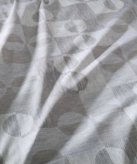 Fleuresse Schweizer Mako-Satin Bettwäsche 135x200 Mosaik beige silber Wende 534511-7