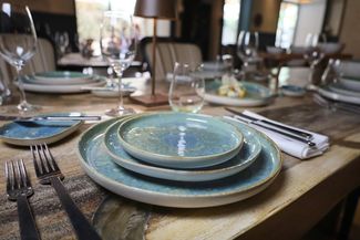 CreaTable Teller-Set Yuki, Tellerset 8-tlg (8-tlg), 2 Personen, Steinzeug, Reaktiver intensiv leuchtender Digitaldruck