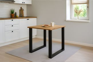 Esstisch Baumkante massiv Eiche geölt 90 x 90 cm U-Gestell schwarz SALVADOR 170234386