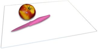 Wallario Schneidebrett Weiß, ESG-Sicherheitsglas, (inkl. rutschfester Gummifüße 4mm), 30x40 cm