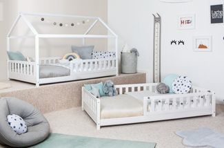 Ticaa Hausbett Duo mit Rausfallschutz aus Kiefer, Bodenbett 90x200, inkl. abnehmbarem Dach, mit Rollrost, mit Matratze