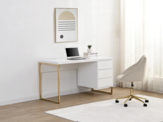 Vente-unique - Schreibtisch mit 3 Schubladen - MDF lackiert & Metall - Weiß & Goldfarben - TIMFIA von Pascal Morabito