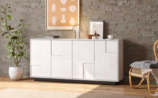 Sideboard aus Spanplatte mit 4 Hochglanztüren, geometrischem Design & Push-to-Open, 160 x 37 x 75,5 cm, Weiß/Schwarz