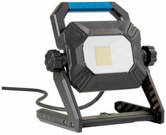 Northpoint Baustrahler LED Arbeitsstrahler 55 Watt dimmbar robustes Gehäuse Steckdose
