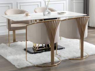 Vente-unique - Stuhl mit Armlehnen 2er-Set - Samt & Metall - Beige und Goldfarben - JOSETHE von Pascal MORABITO
