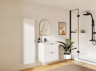 Vente-unique - Badhochschrank hängend - Streifenoptik - Weiß matt - H140 cm - ZEVINI