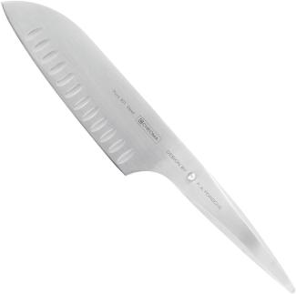 Chroma Type 301 Santoku mit Kullenschliff 17,8 cm